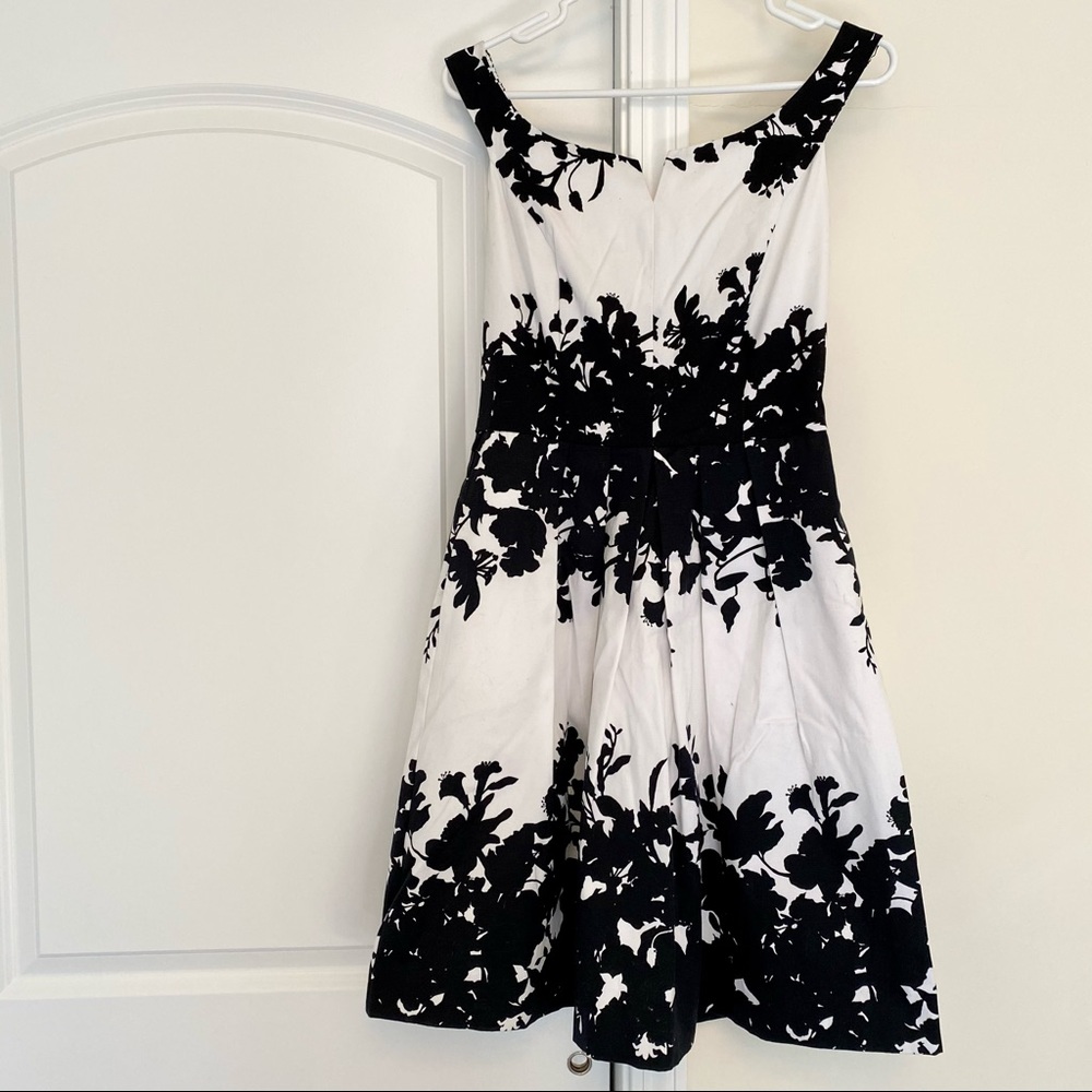 WHBM Floral Fit and Flare Dress - Picture 3 of 6